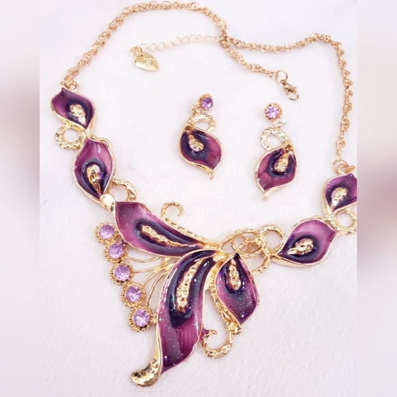 Gold plated Red green purple sparkly crystal feather necklace earrings sets - Picture 12 of 16